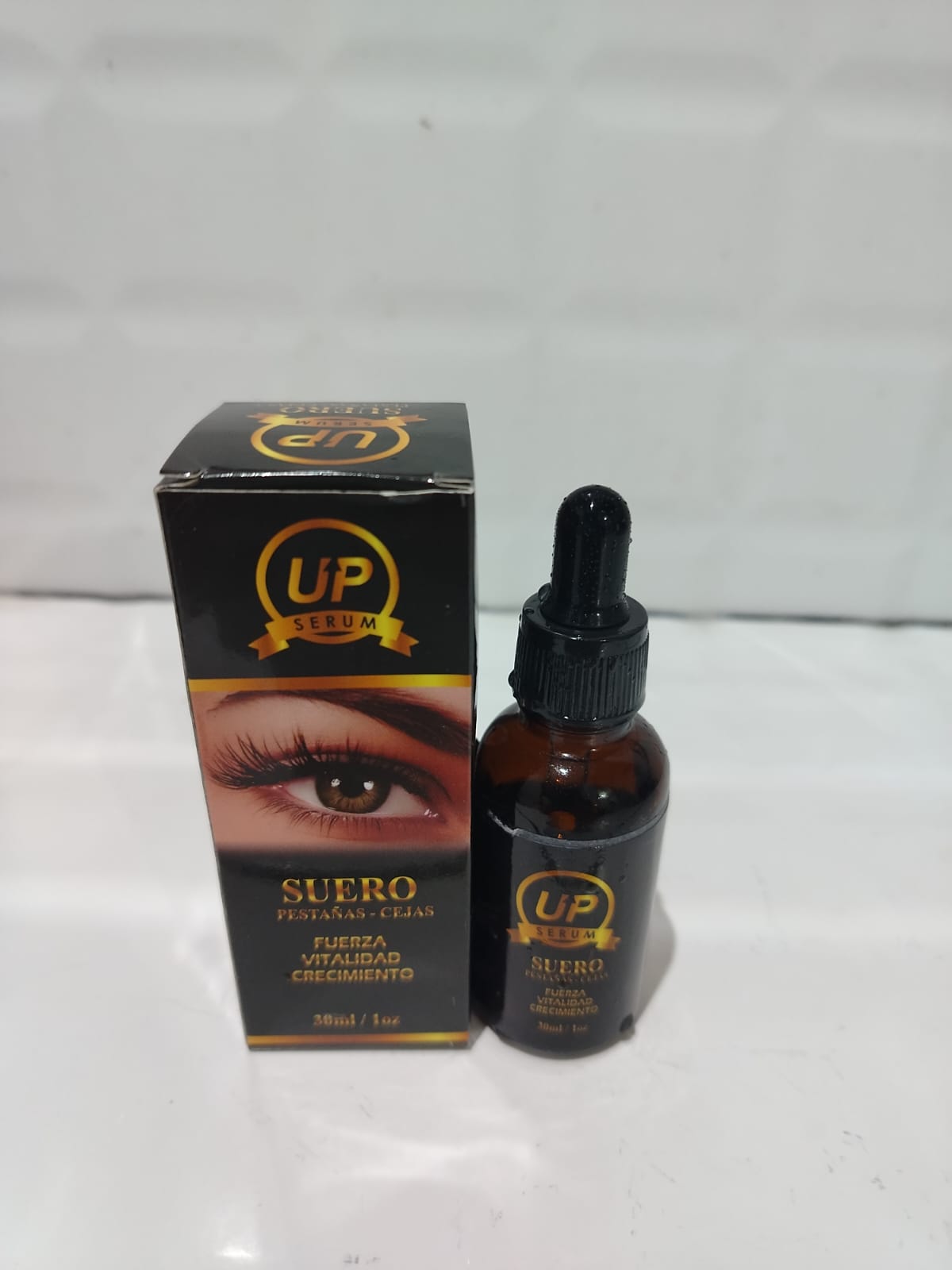 LLEGÒ EL SERUM PARA PESTAÑAS Y CEJAS!!